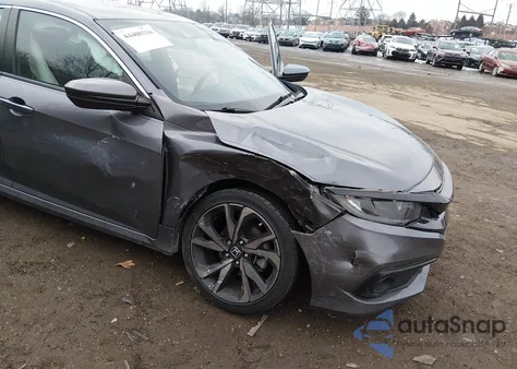 2021 Honda Civic Sport z USA, uszkodzony, nr VIN 2HGFC2F82MH517295